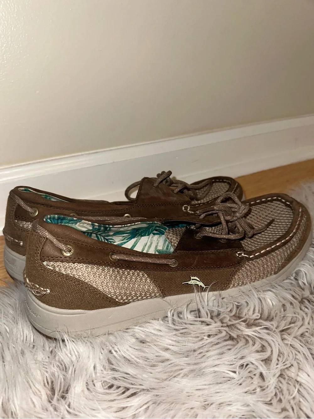 Tommy Bahama Taupe/Brown Men's Woven Boat Shoes